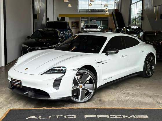 PORSCHE TAYCAN TURBO ELÉTRICO PORSCHE TAYCAN TURBO ELÉTRICO